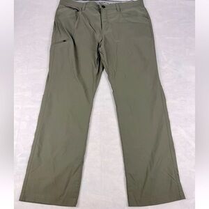 SOLD New with tag Men’s Orvis  nylon Lightweight 5 Pocket Trek Pant Sz 42x32